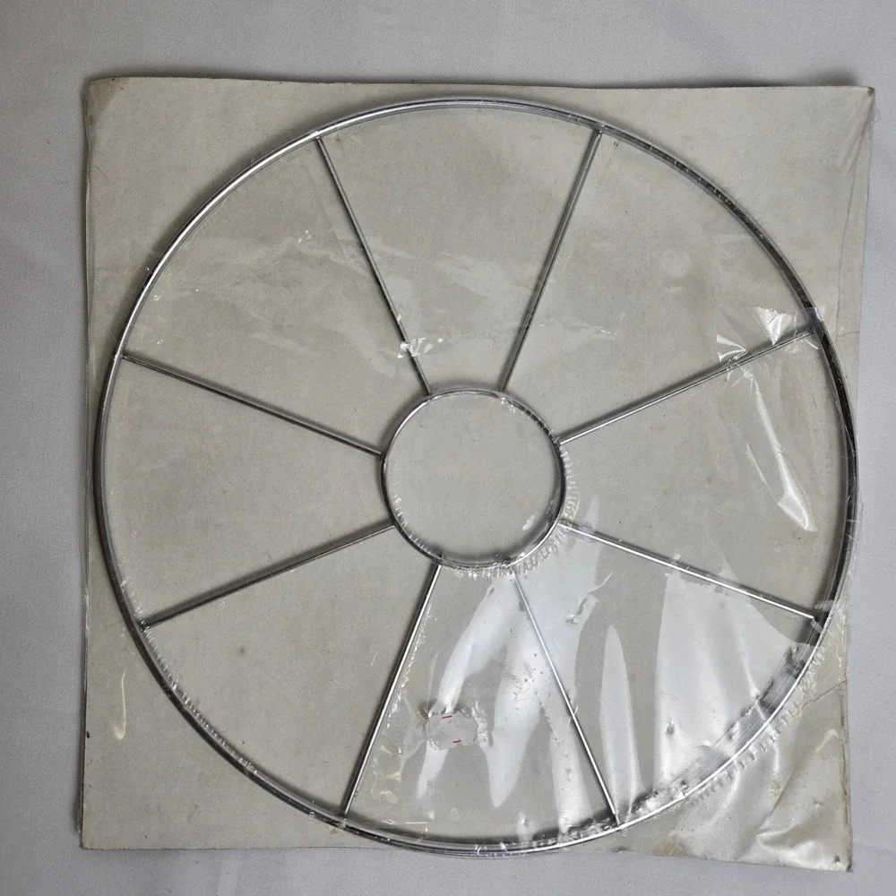 1977 Taylor & NG Stainless Steel Round Wok Steamer Rack,‎ 10